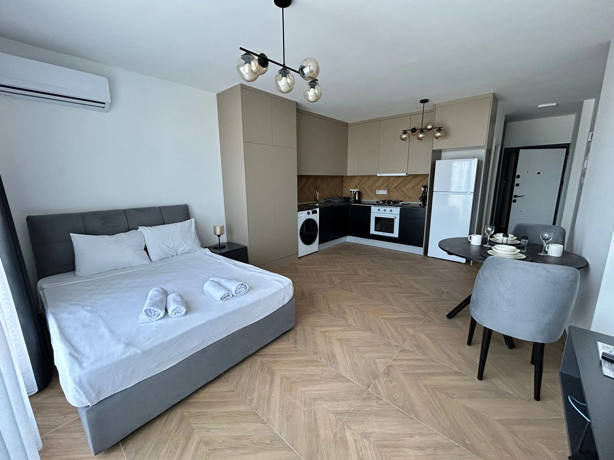 Studio Apartment 56